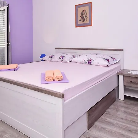 Apartment Gudelj Cvitan *