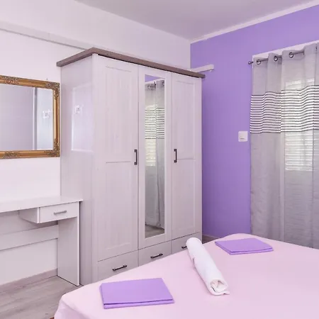 Apartment Gudelj Cvitan *